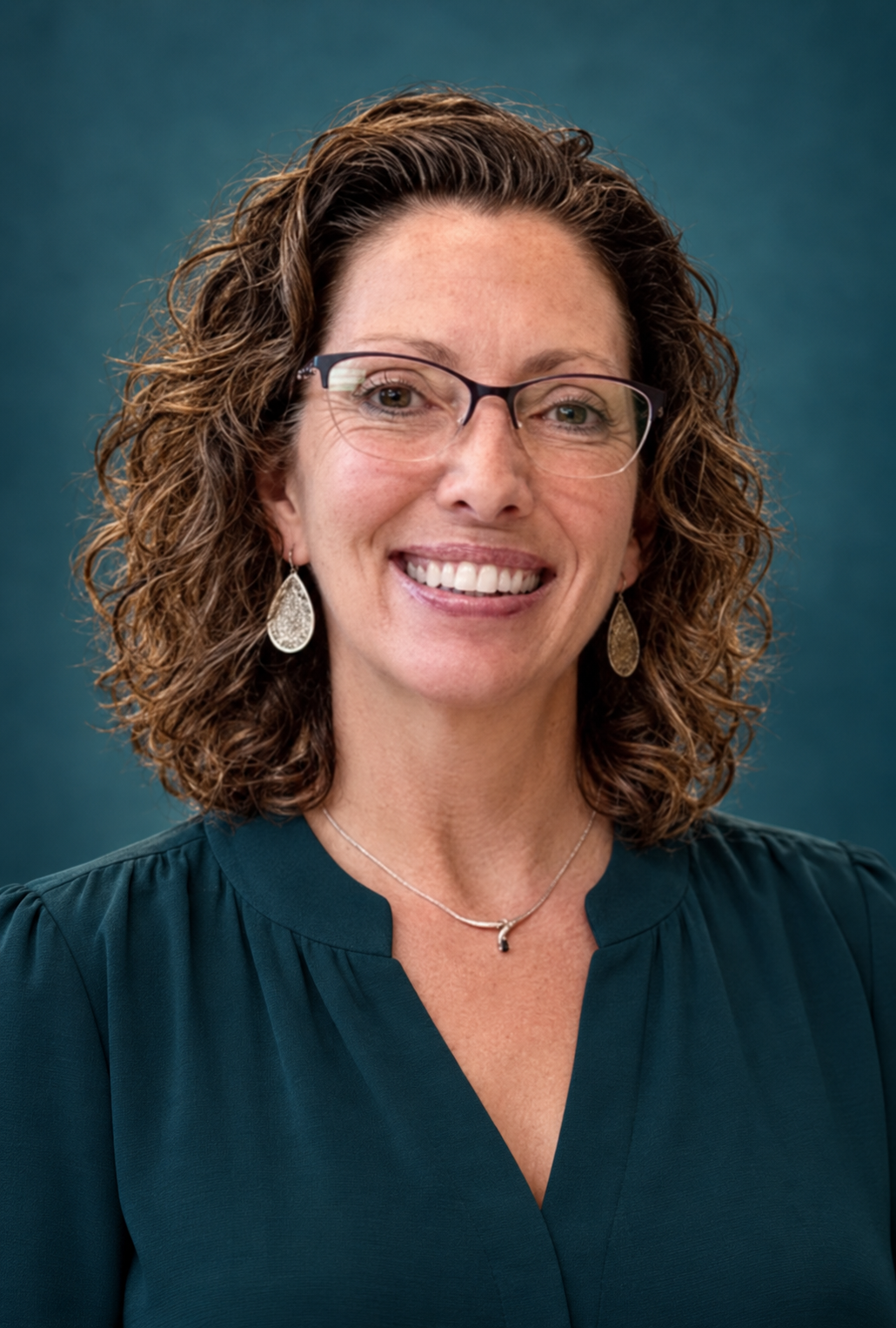 Jennifer Kozel headshot